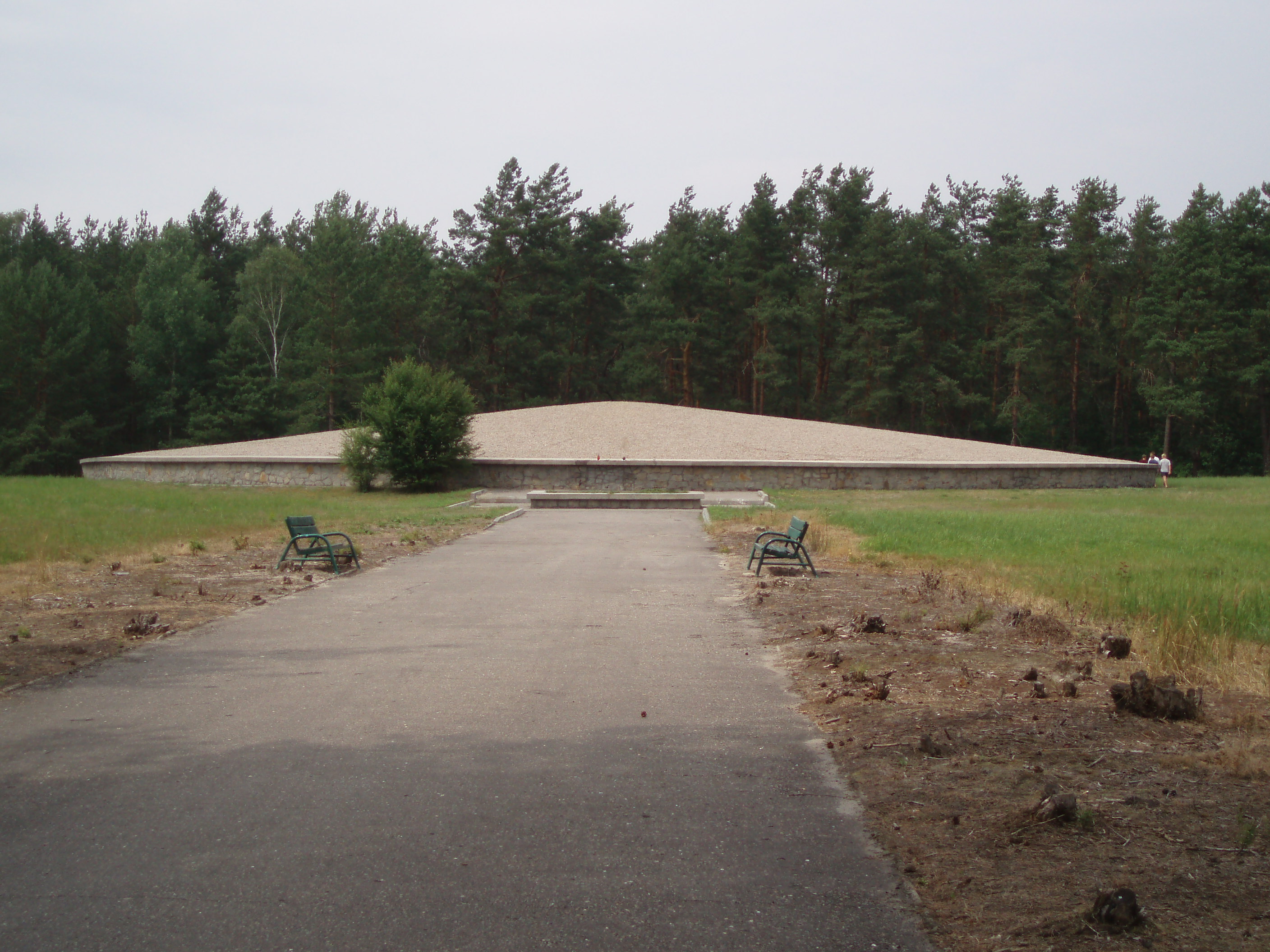 Sobibor mausoleum